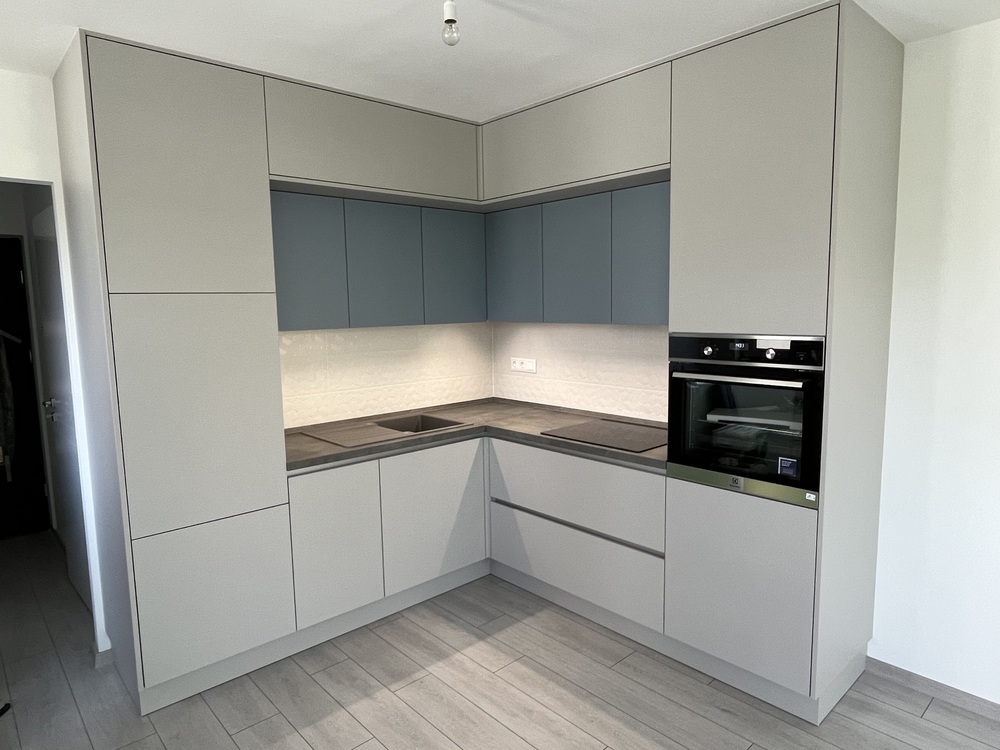 Garzon Lakásba Minimál Stílusú Konyha